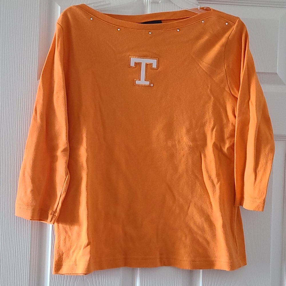 3/4 sleeve shirt